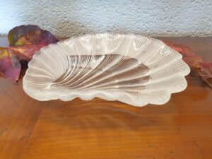 Coupe coquillage en verre dépoli – Image 3