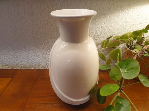 Vase floral ancien en céramique – Image 4