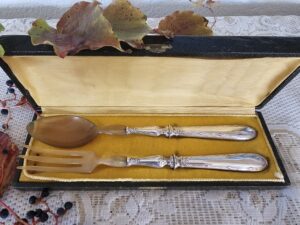 Couverts à Salade Anciens en Argent